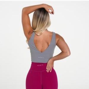 NVGTN essence bra color mist. Size M.